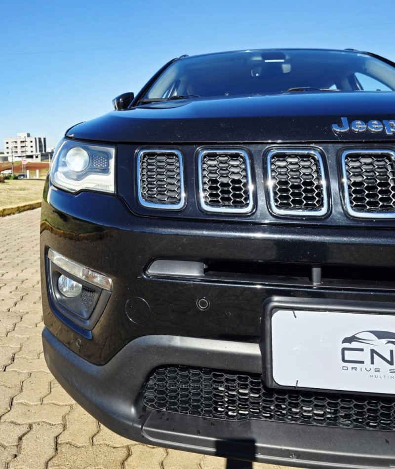COMPASS 2.0 16V DIESEL LONGITUDE 4X4 AUTOMÁTICO - 2020 - LAJEADO
