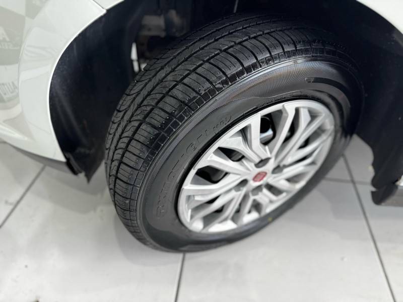 GRAND SIENA 1.0 ATTRACTIVE 8V FLEX 4P MANUAL - 2018 - CAXIAS DO SUL