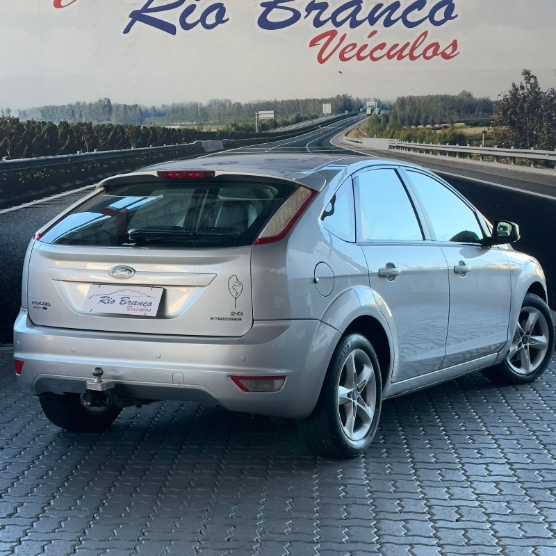 FOCUS 2.0 SE HATCH 16V FLEX 4P AUTO - 2011 - CAXIAS DO SUL