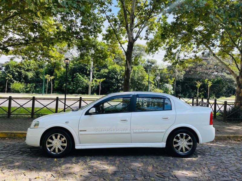 ASTRA 2.0 MPFI ADVANTAGE SEDAN 8V FLEX 4P AUTOMÁTICO - 2008 - NOVO HAMBURGO