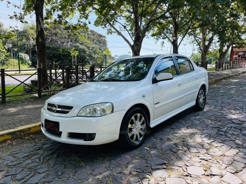 ASTRA 2.0 MPFI ADVANTAGE SEDAN 8V FLEX 4P AUTOMÁTICO - 2008 - NOVO HAMBURGO