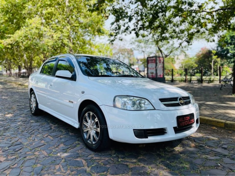 ASTRA 2.0 MPFI ADVANTAGE SEDAN 8V FLEX 4P AUTOMÁTICO - 2008 - NOVO HAMBURGO