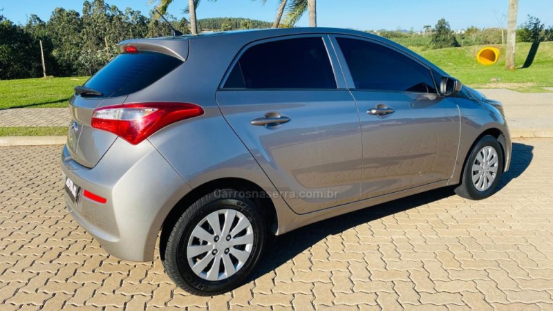 HB20 1.0 COMFORT 12V FLEX 4P MANUAL - 2016 - DOIS IRMãOS