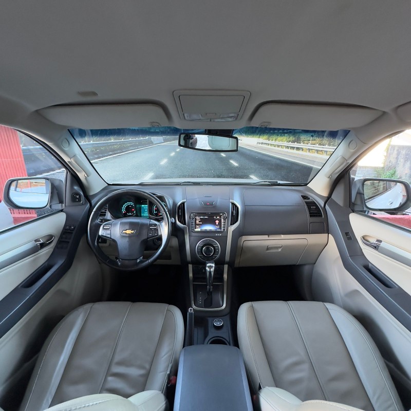 TRAILBLAZER 2.8 LTZ 4X4 16V TURBO DIESEL 4P AUTOMÁTICO - 2014 - CAXIAS DO SUL