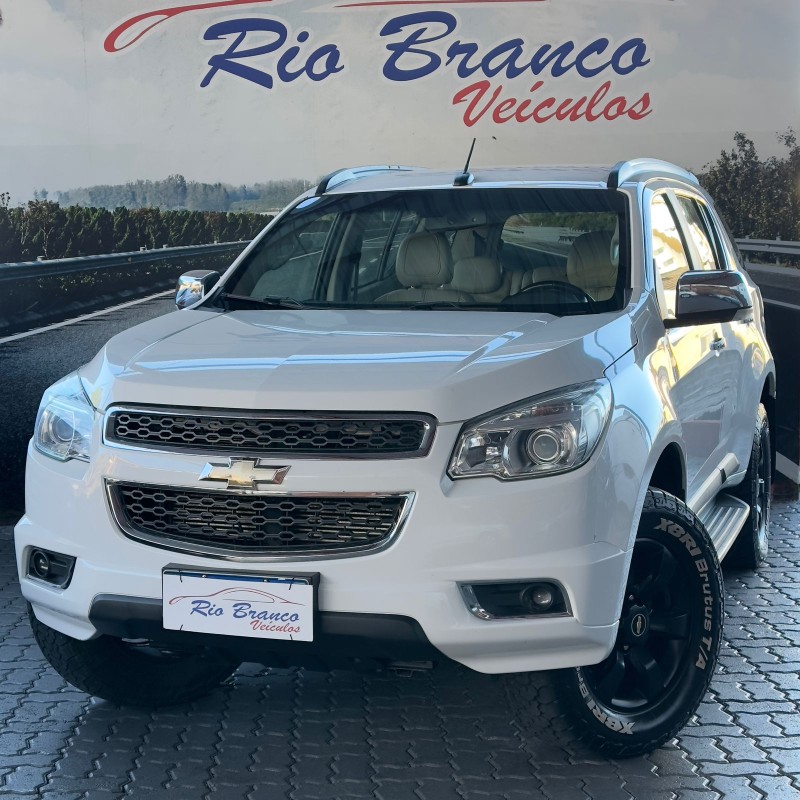trailblazer 2.8 ltz 4x4 16v turbo diesel 4p automatico 2014 caxias do sul