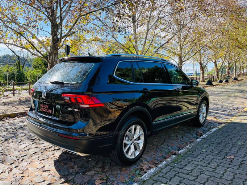 TIGUAN 1.4 ALLSPACE COMFORT 250 TSI FLEX 4P - 2019 - NOVO HAMBURGO