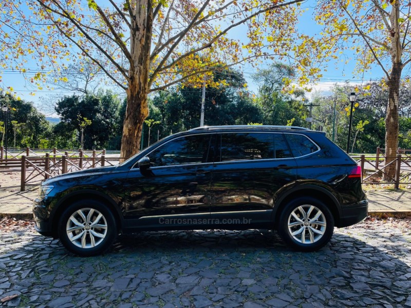 TIGUAN 1.4 ALLSPACE COMFORT 250 TSI FLEX 4P - 2019 - NOVO HAMBURGO