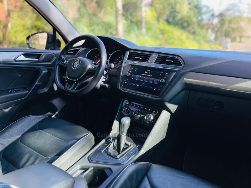 TIGUAN 1.4 ALLSPACE COMFORT 250 TSI FLEX 4P - 2019 - NOVO HAMBURGO