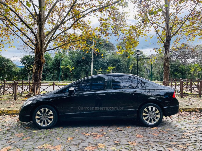 CIVIC 1.8 LXL SE 16V FLEX 4P AUTOMÁTICO - 2011 - NOVO HAMBURGO