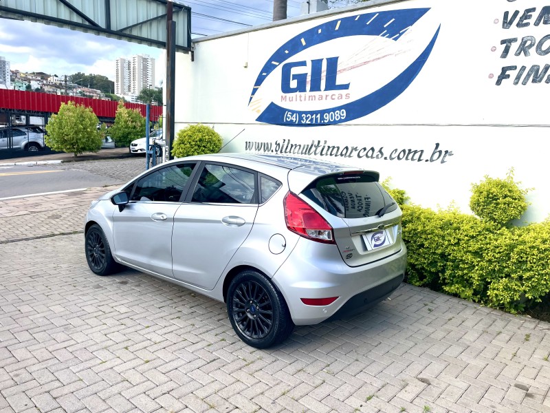 FIESTA 1.6 TITANIUM HATCH 16V FLEX 4P AUTOMÁTICO - 2015 - CAXIAS DO SUL