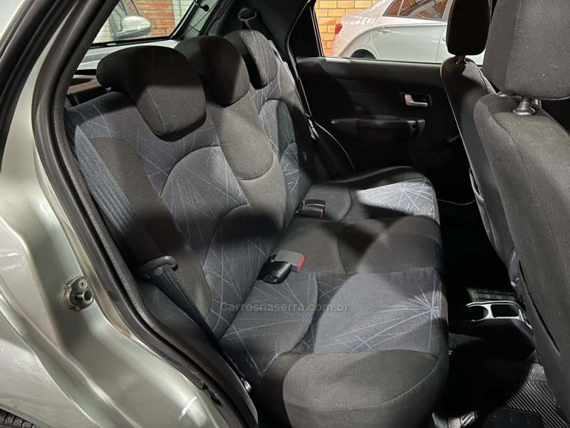 PALIO 1.4 MPI ELX 8V FLEX 4P MANUAL - 2010 - BENTO GONçALVES