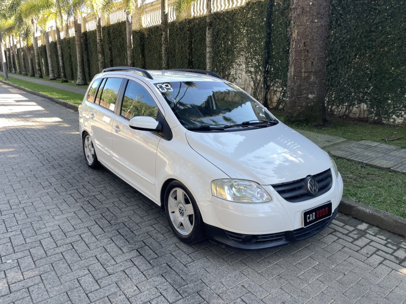 SPACEFOX 1.6 MI 8V FLEX 4P MANUAL - 2009 - CAXIAS DO SUL