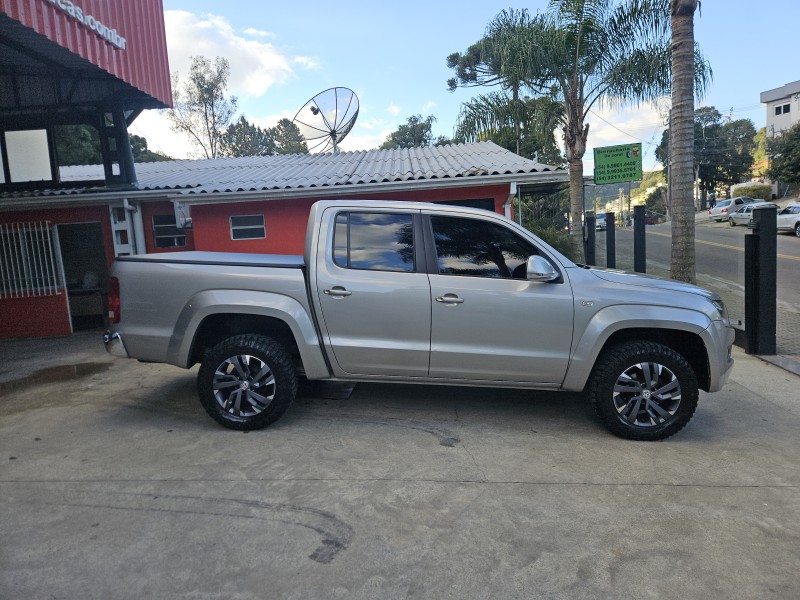 AMAROK 2.0 HIGHLINE 4X4 CD 16V TURBO INTERCOOLER DIESEL 4P MANUAL - 2011 - CAXIAS DO SUL