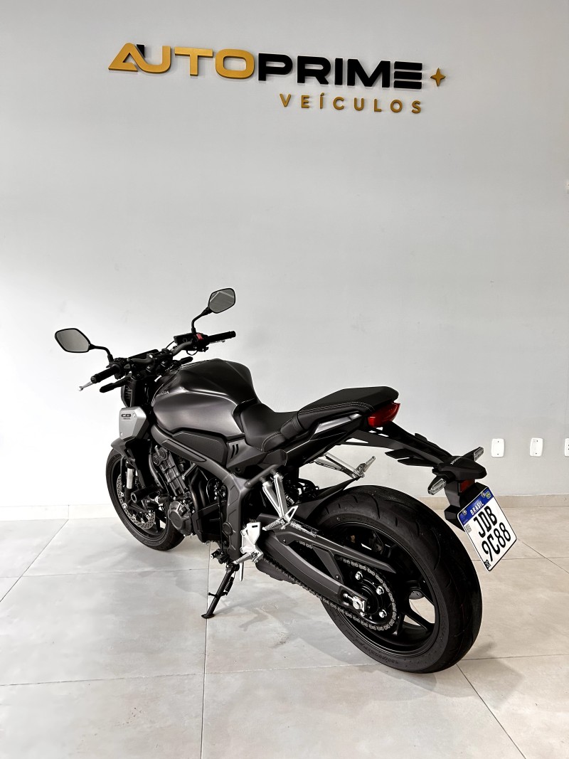 CB 650R  - 2024 - BENTO GONçALVES
