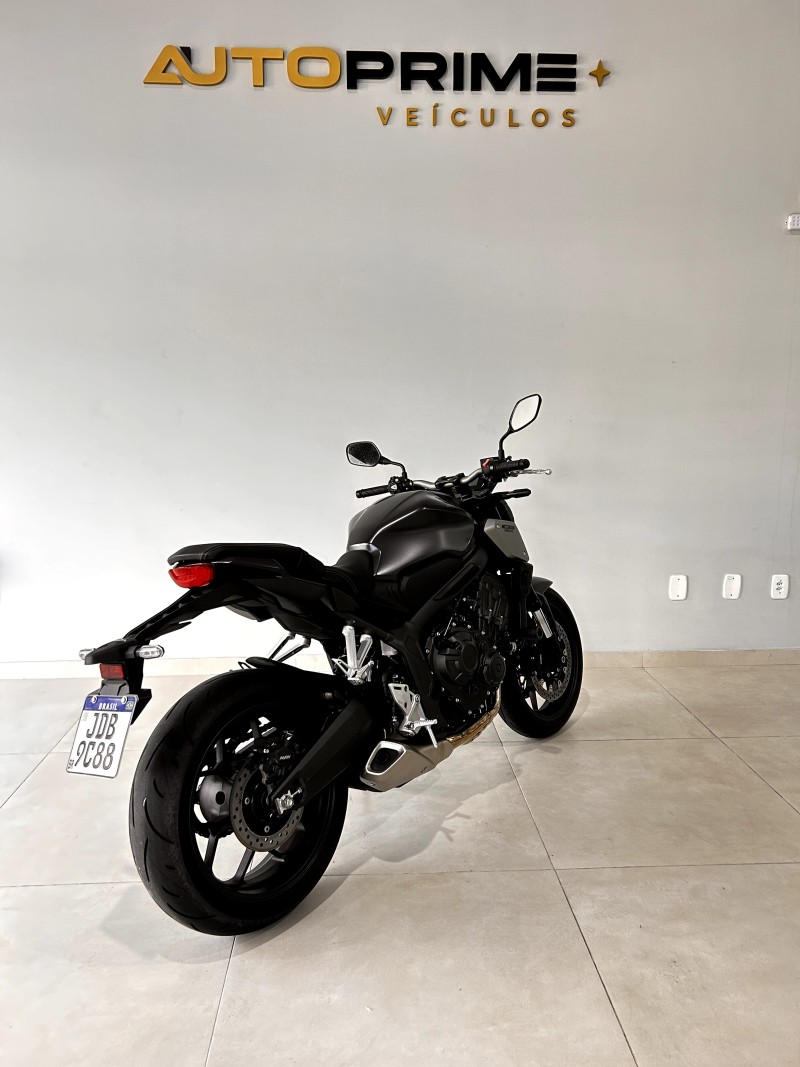CB 650R  - 2024 - BENTO GONçALVES