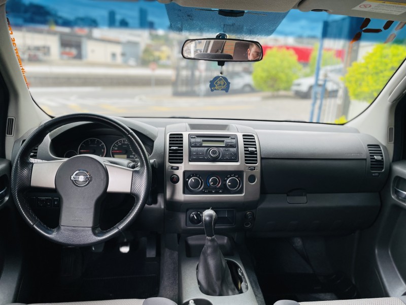 FRONTIER 2.5 SE 4X2 CD TURBO ELETRONIC DIESEL 4P MANUAL - 2014 - CAXIAS DO SUL