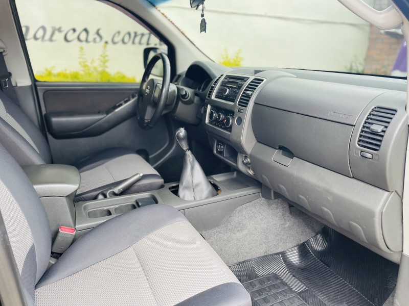 FRONTIER 2.5 SE 4X2 CD TURBO ELETRONIC DIESEL 4P MANUAL - 2014 - CAXIAS DO SUL