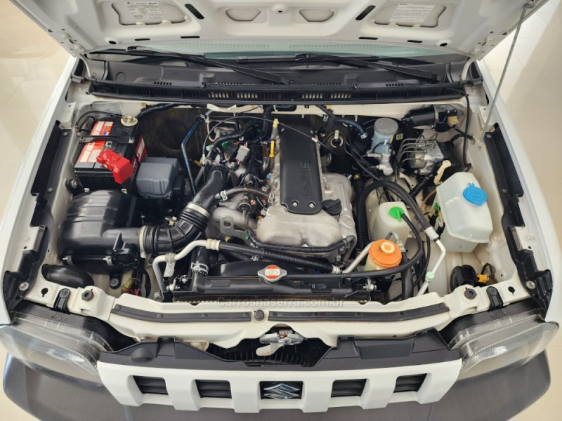 JIMNY 1.3 4ALL 4X4 16V GASOLINA 2P MANUAL - 2015 - CAXIAS DO SUL