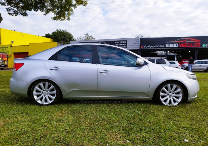 CERATO 1.6 SEDAN 16V GASOLINA 4P MANUAL - 2010 - NOVO HAMBURGO