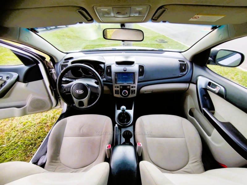 CERATO 1.6 SEDAN 16V GASOLINA 4P MANUAL - 2010 - NOVO HAMBURGO