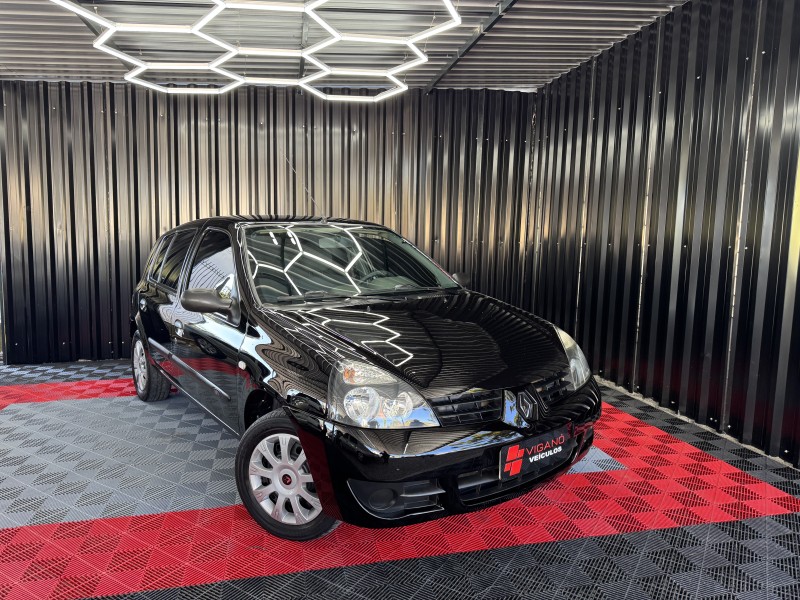 CLIO 1.0 AUTHENTIQUE 16V FLEX 4P MANUAL - 2011 - CAXIAS DO SUL