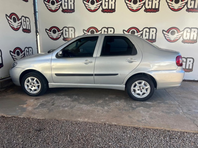 SIENA 1.8 MPI HLX 8V FLEX 4P MANUAL - 2006 - IBIRAIARAS
