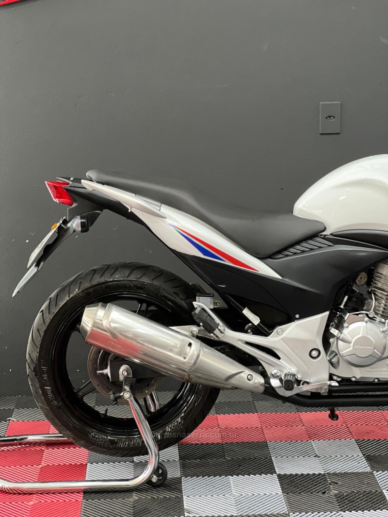 CB 300R  - 2015 - NOVO HAMBURGO