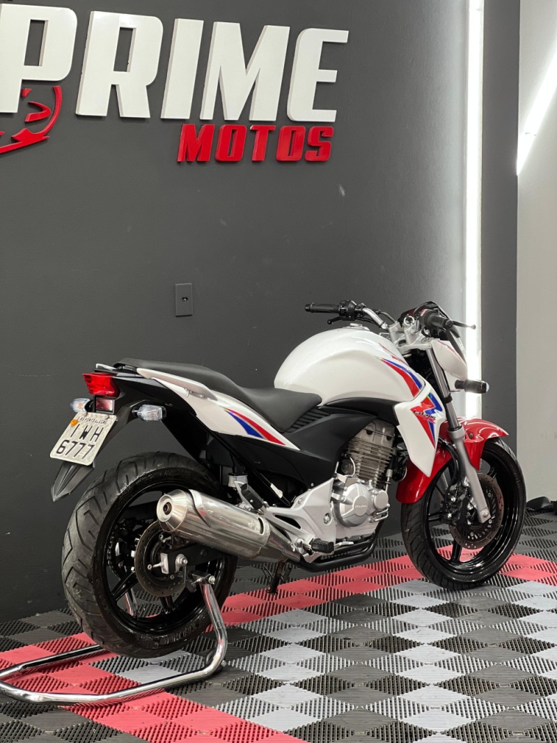 CB 300R  - 2015 - NOVO HAMBURGO