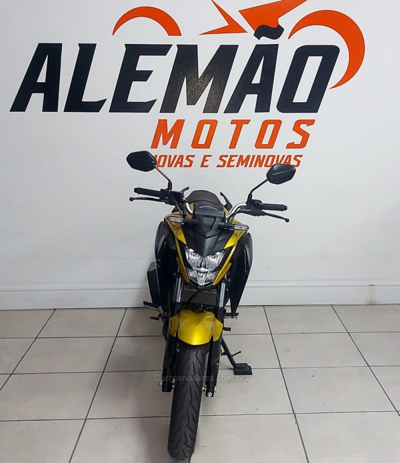 CB 300F TWISTER ABS - 2023 - NOVO HAMBURGO