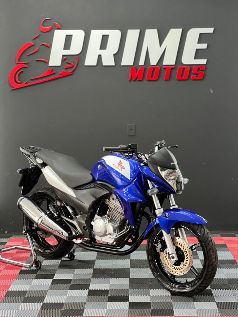 CB 300R  - 2014 - NOVO HAMBURGO