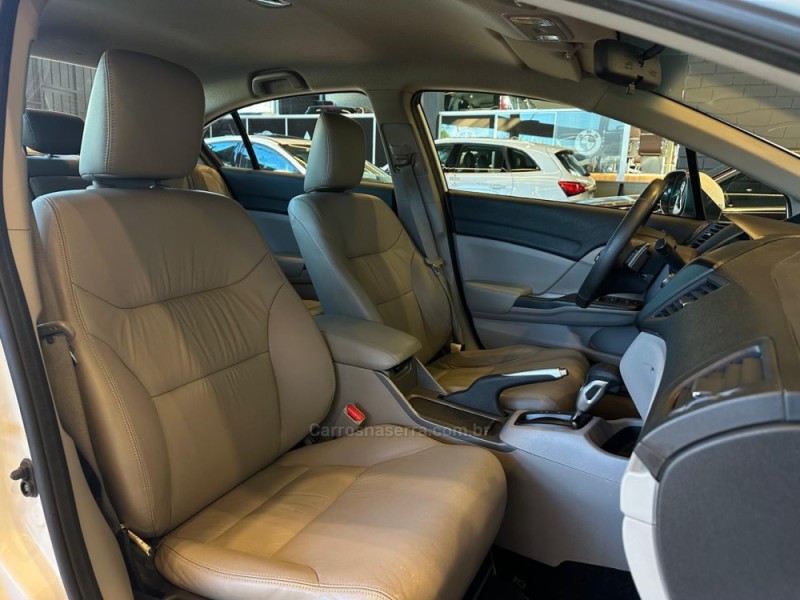 CIVIC 2.0 LXR 16V FLEX 4P AUTOMÁTICO - 2016 - CAXIAS DO SUL