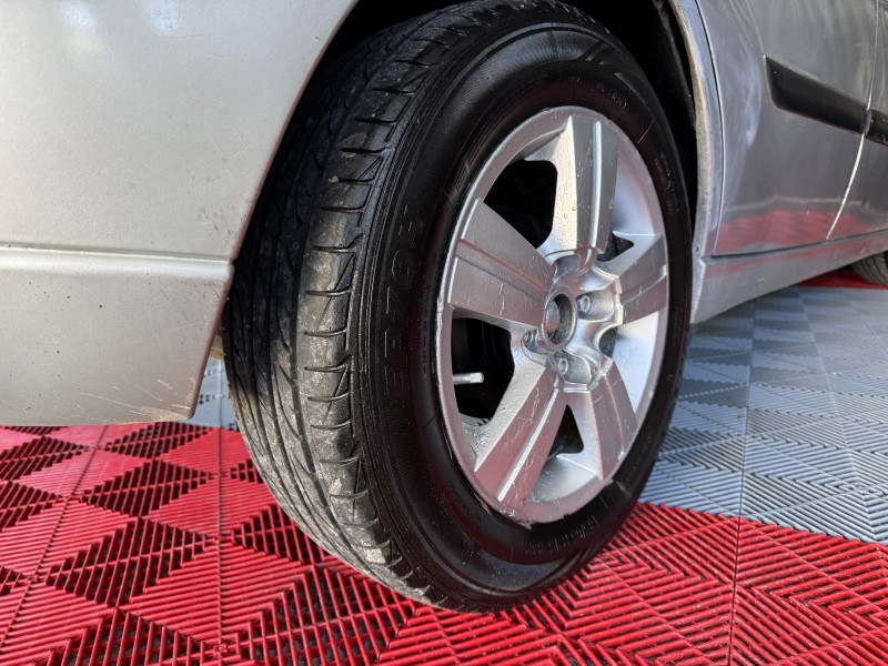 FOCUS 1.6 GLX 8V FLEX 4P MANUAL - 2005 - CAXIAS DO SUL