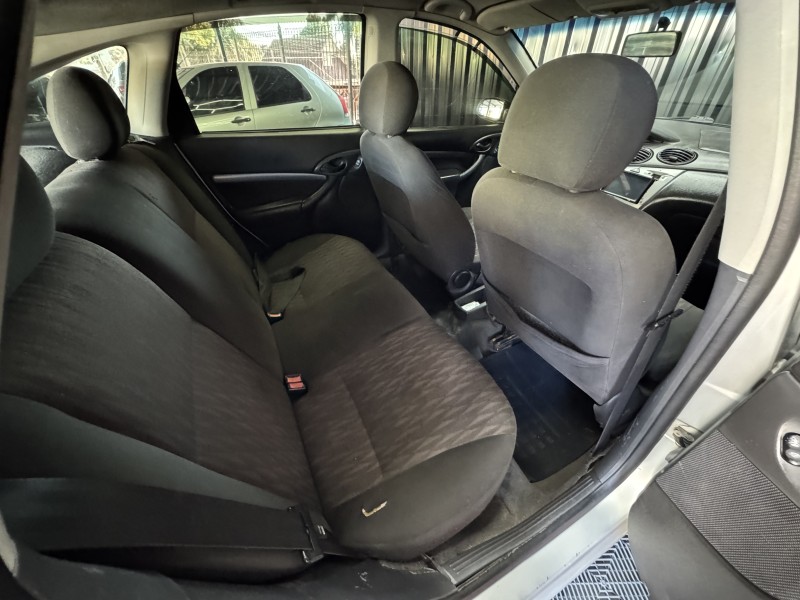 FOCUS 1.6 GLX 8V FLEX 4P MANUAL - 2005 - CAXIAS DO SUL
