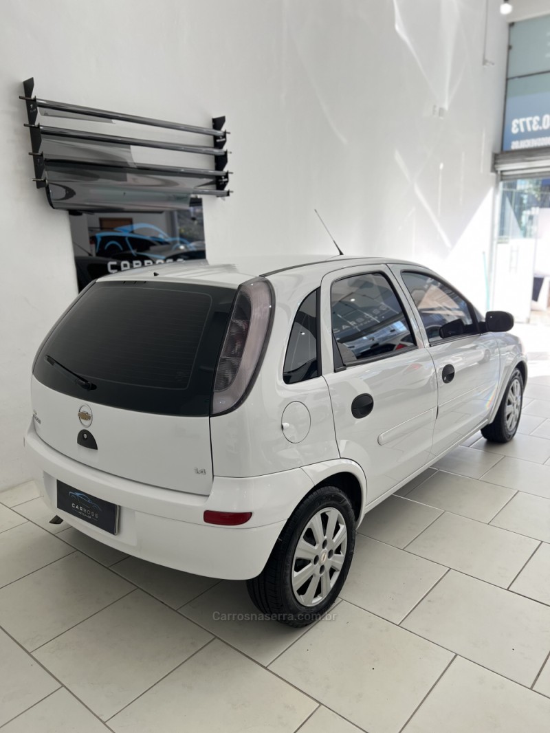 CORSA 1.4 MPFI MAXX 8V FLEX 4P MANUAL - 2011 - CAXIAS DO SUL