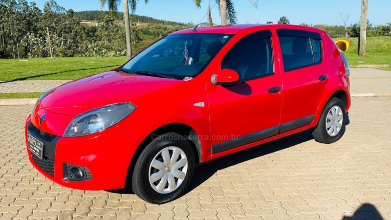 SANDERO 1.0 EXPRESSION 12V FLEX 4P MANUAL - 2014 - DOIS IRMãOS