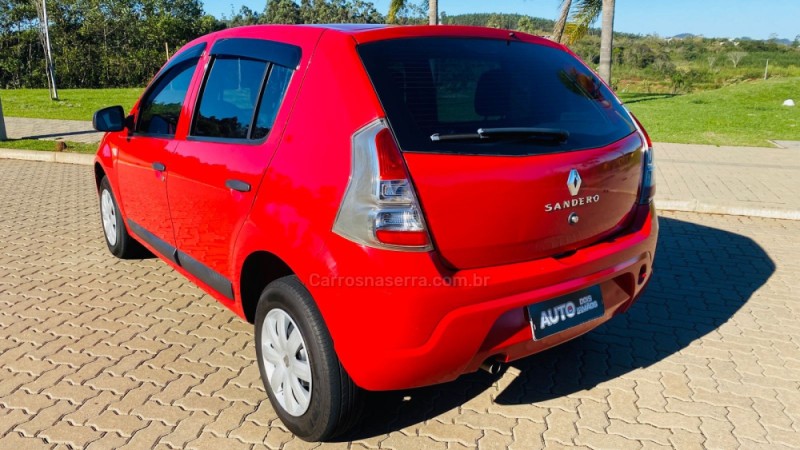 SANDERO 1.0 EXPRESSION 12V FLEX 4P MANUAL - 2014 - DOIS IRMãOS
