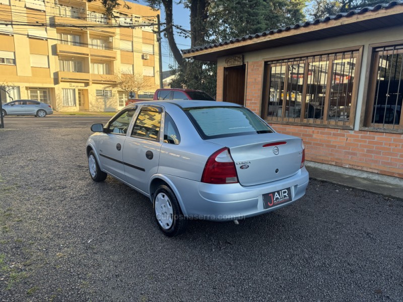 CORSA 1.0 MPFI MAXX SEDAN 8V FLEX 4P MANUAL - 2007 - GARIBALDI