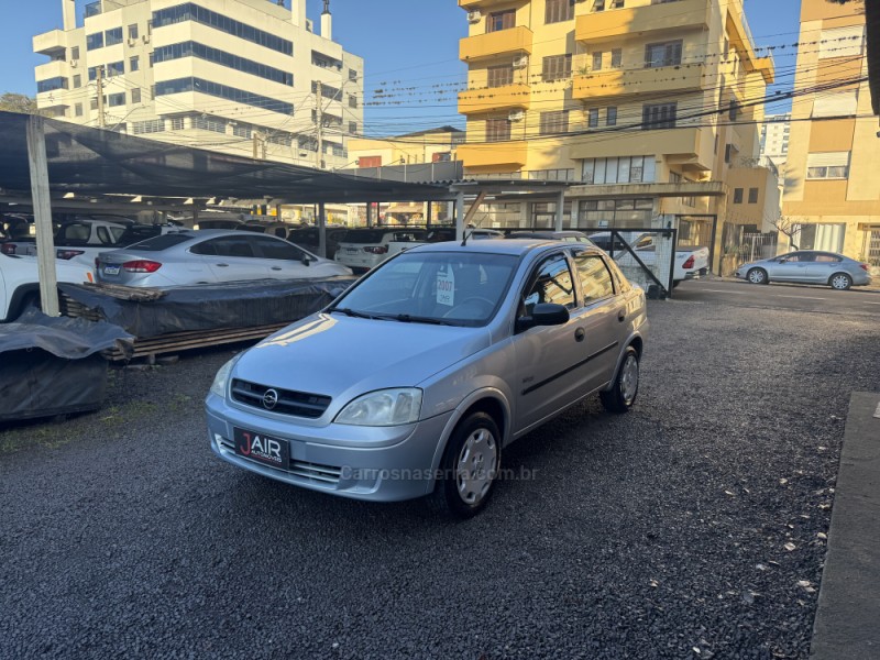 CORSA 1.0 MPFI MAXX SEDAN 8V FLEX 4P MANUAL - 2007 - GARIBALDI