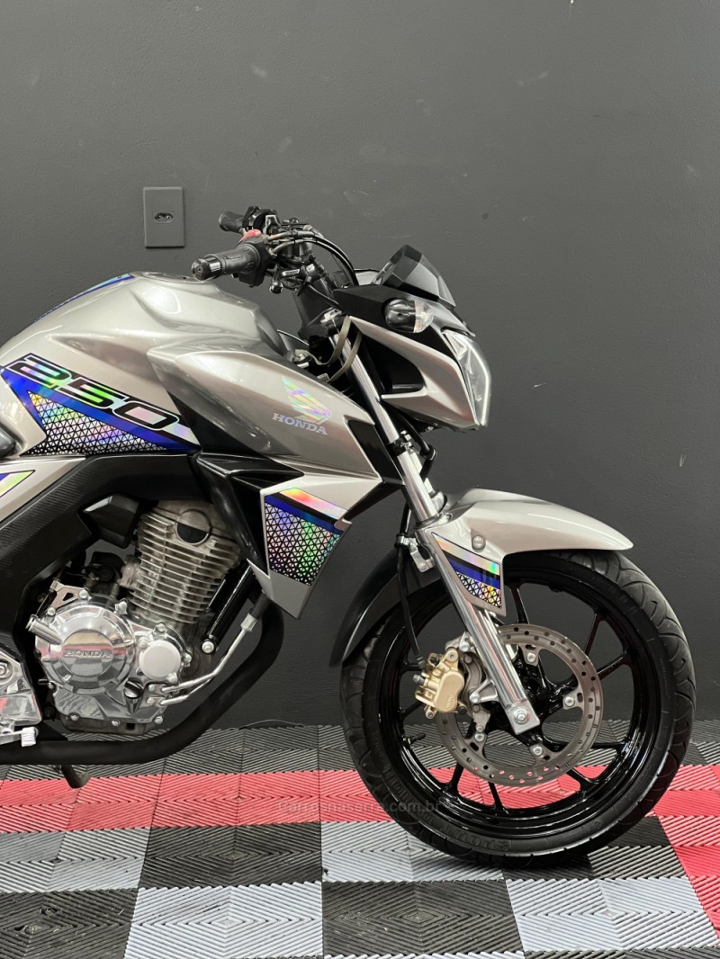 CB 250F TWISTER  - 2016 - NOVO HAMBURGO
