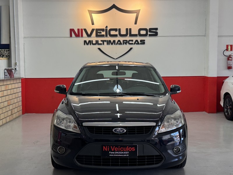 FOCUS 1.6 SE 8V FLEX 4P MANUAL - 2010 - CAXIAS DO SUL