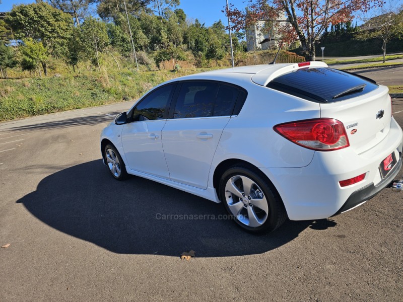CRUZE 1.8 LT SPORT6 16V FLEX 4P MANUAL - 2014 - BENTO GONçALVES