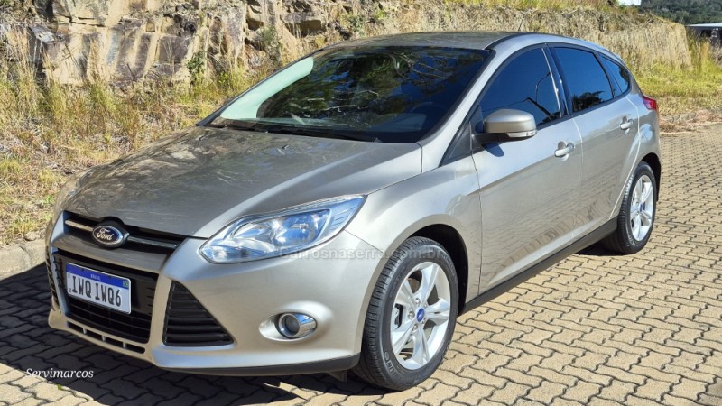 FOCUS 1.6 SE 16V FLEX 4P MANUAL - 2015 - SãO MARCOS