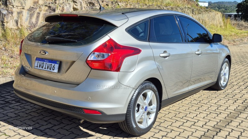 FOCUS 1.6 SE 16V FLEX 4P MANUAL - 2015 - SãO MARCOS