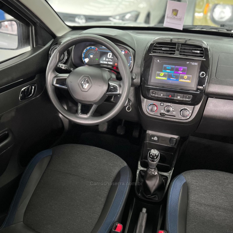 KWID 1.0 12V SCE FLEX INTENSE MANUAL - 2024 - CANOAS