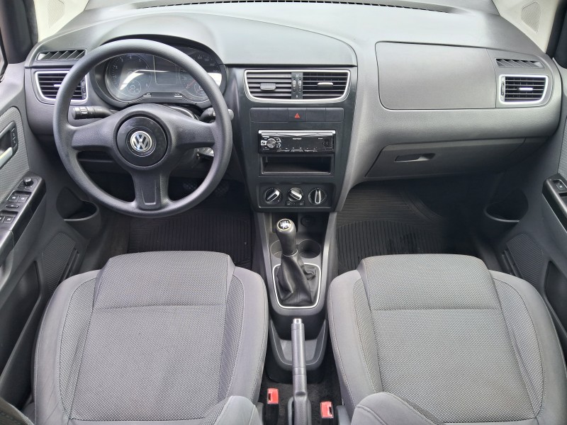 FOX 1.0 MI 8V FLEX 4P MANUAL - 2011 - SãO SEBASTIãO DO CAí