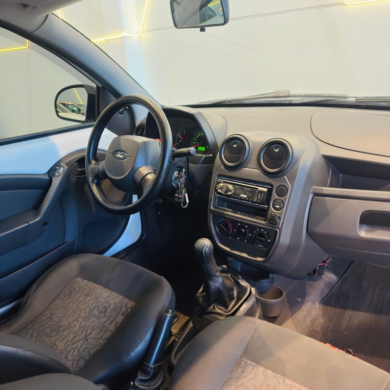 KA 1.0 MPI TECNO 8V FLEX 2P MANUAL - 2009 - CAXIAS DO SUL