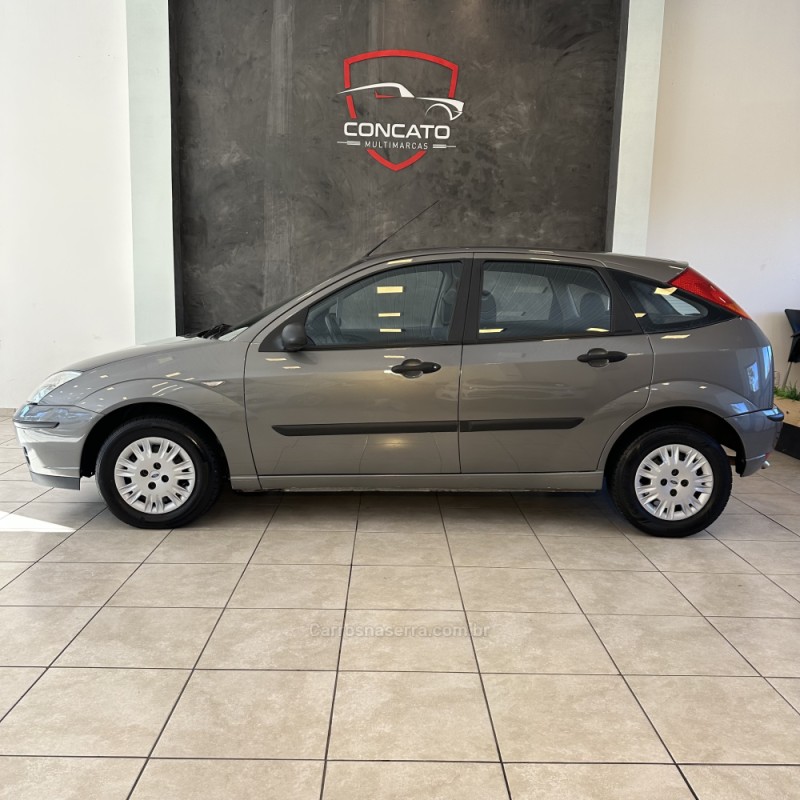 FOCUS 1.6 GL 8V FLEX 4P MANUAL - 2008 - FARROUPILHA