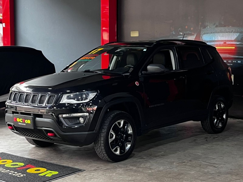 COMPASS 2.0 16V DIESEL TRAILHAWK 4X4 AUTOMÁTICO - 2017 - SãO LEOPOLDO