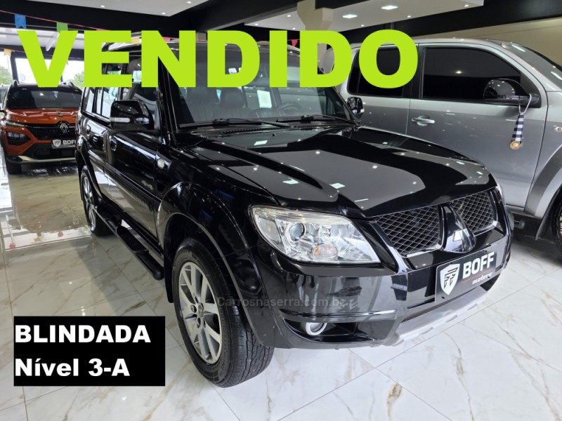 pajero tr4 2.0 4x4 16v 140cv flex 4p automatico 2013 caxias do sul