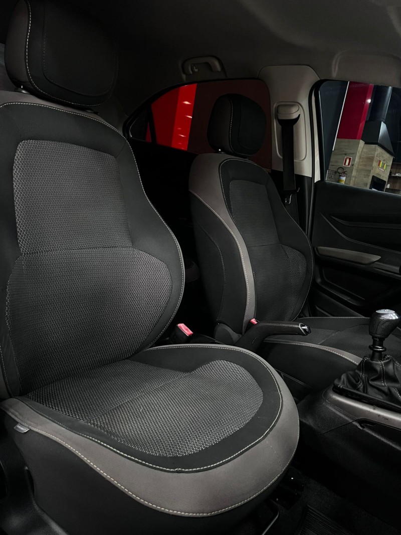 PRISMA 1.0 MPFI LT 8V FLEX 4P MANUAL - 2015 - SãO LEOPOLDO